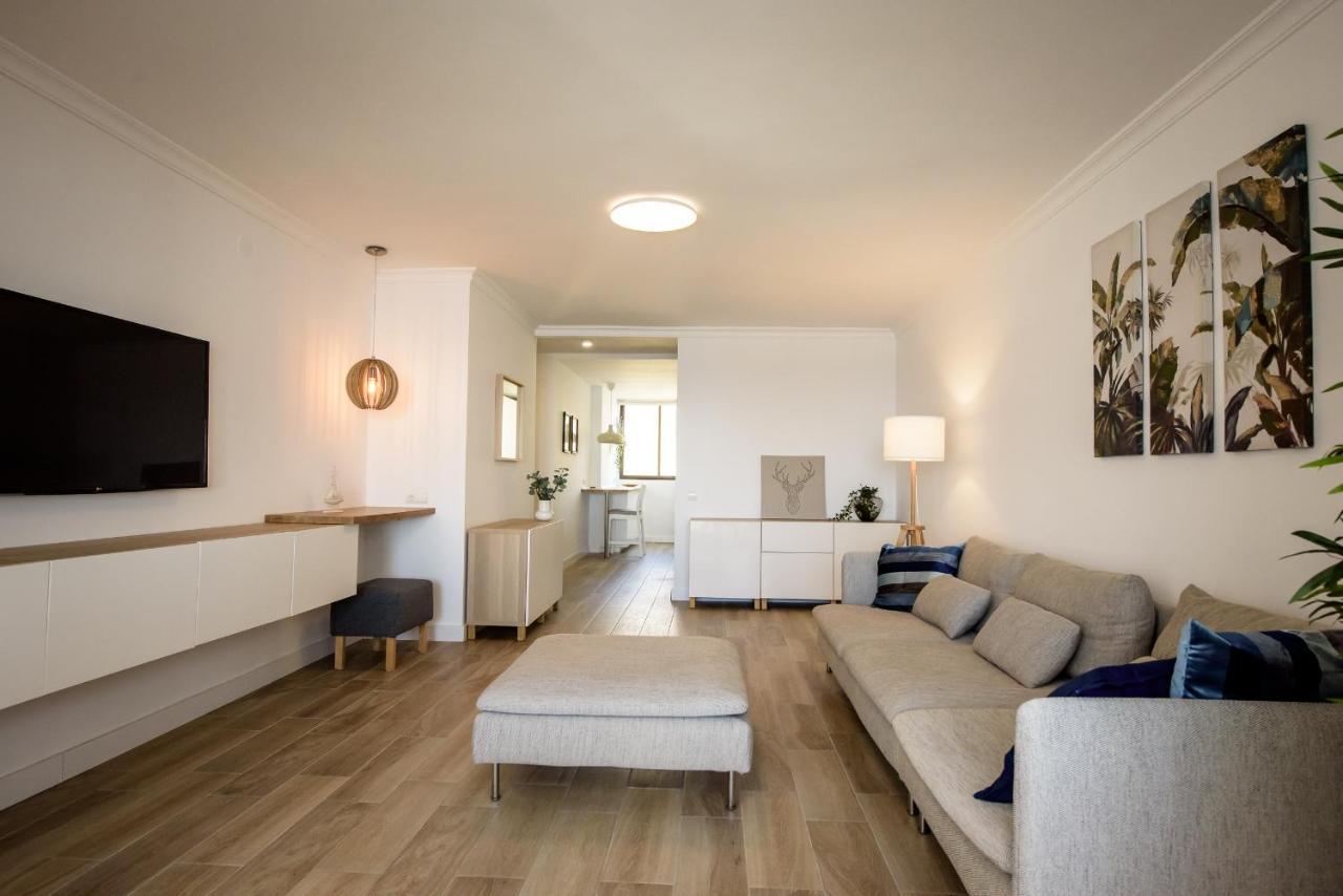 Fantastic Sea View Apartament Dona Lola Михас Экстерьер фото